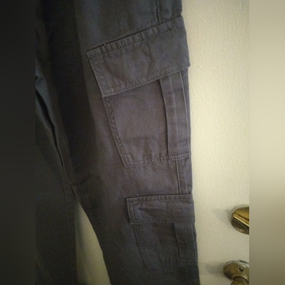 SHEIN Cargo Jeans - Picture 7 of 10